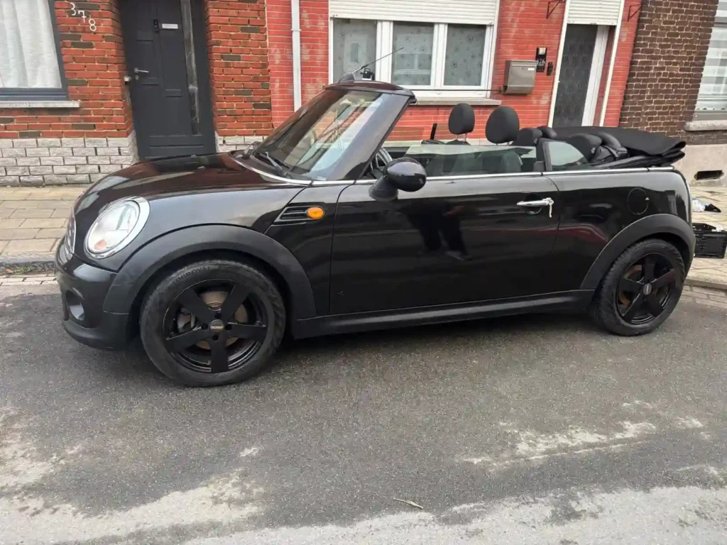 Nettoyage extérieur de voiture à Châtelineau